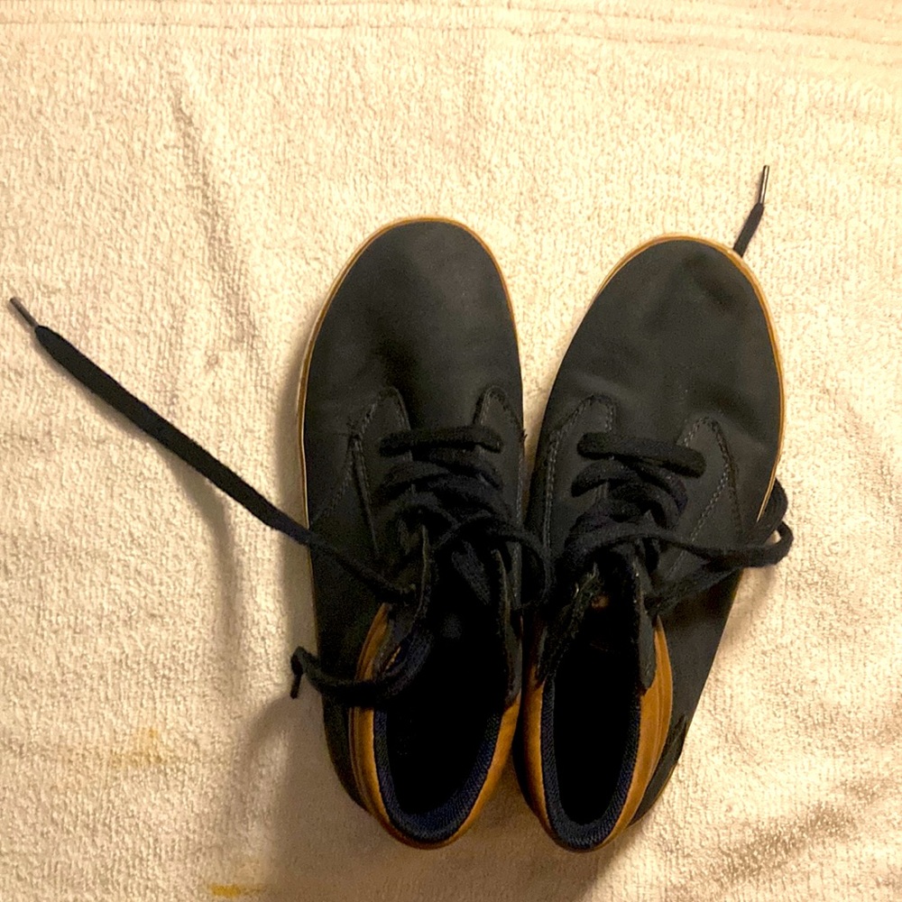 Navy Blue,brown Shoes,Size 5 Kids